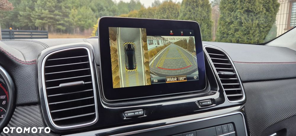 Mercedes-Benz GLE - 26