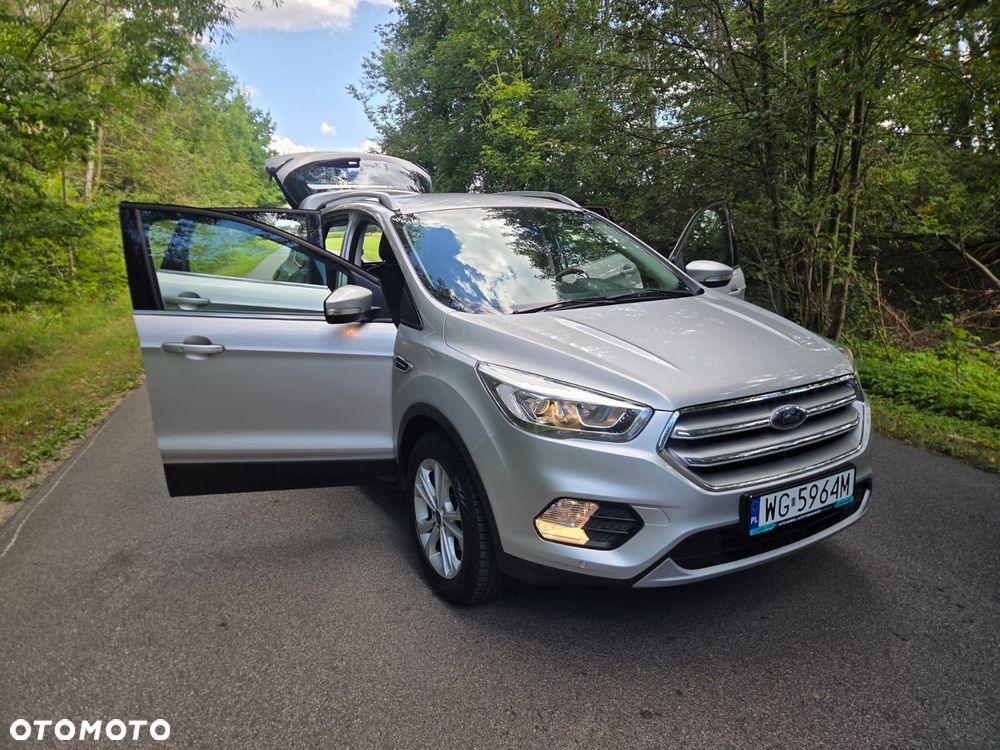 Ford Kuga 1.5 EcoBoost 2x4 Business Edition - 6