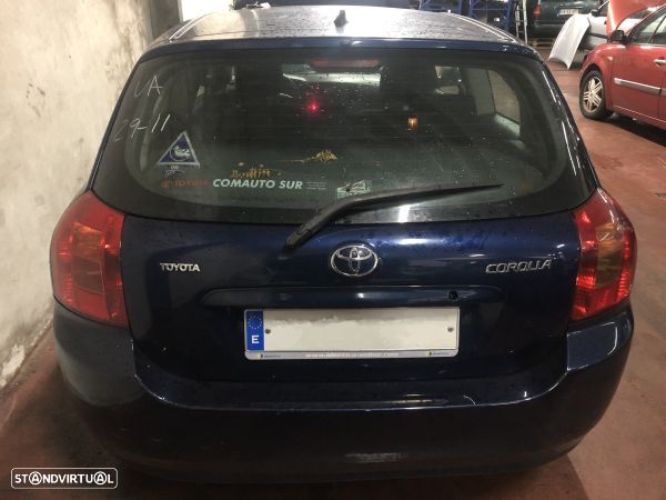 Para Peças Toyota Corolla Verso (_E12_) - 10