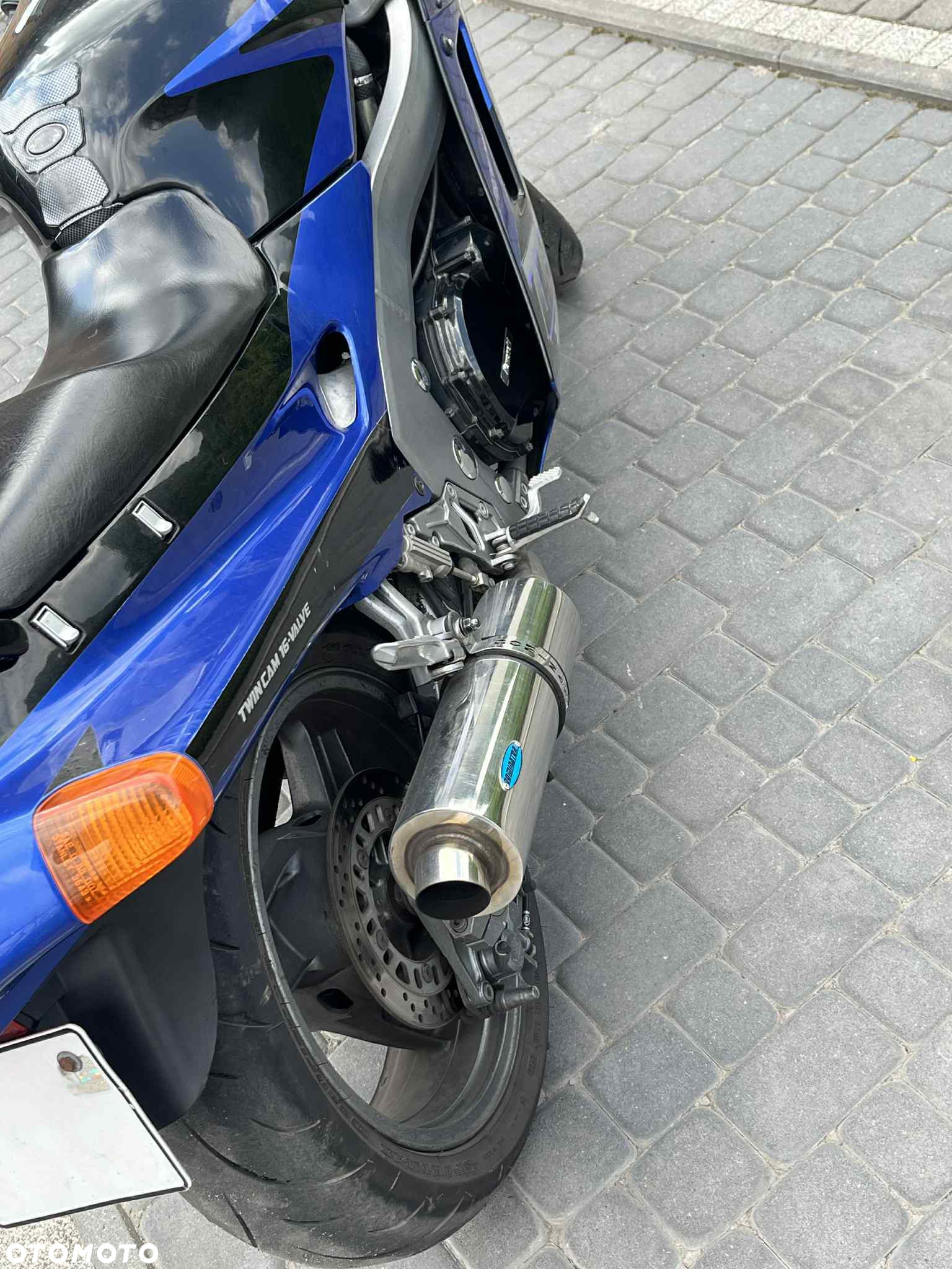 Kawasaki ZZR - 7