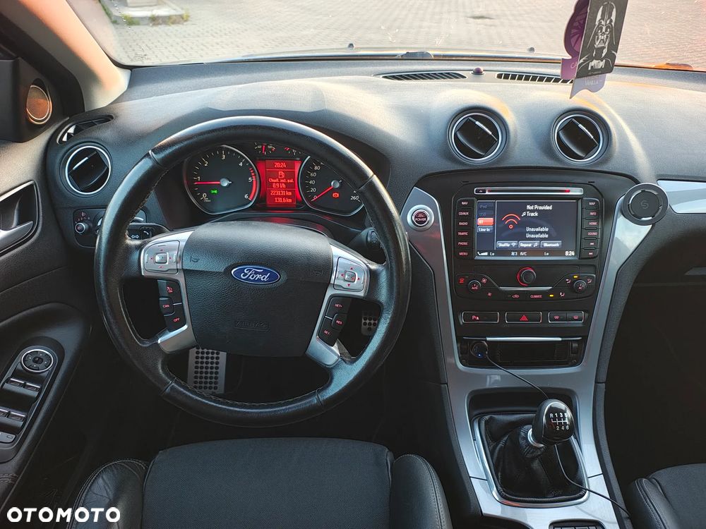 Ford Mondeo 2.0 TDCi Champions Edition - 15