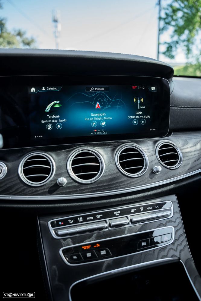 Mercedes-Benz E 300 de AMG Line - 38