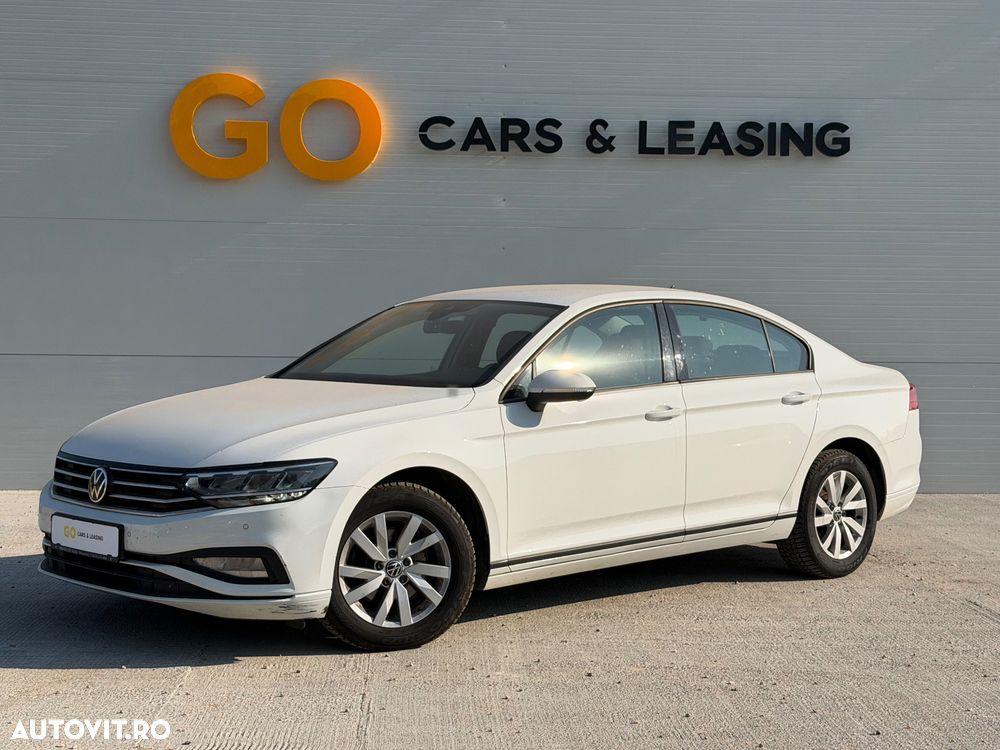 Volkswagen Passat 2.0 TDI DSG Trendline - 1