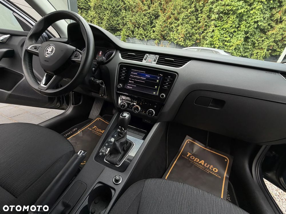 Skoda Octavia - 16