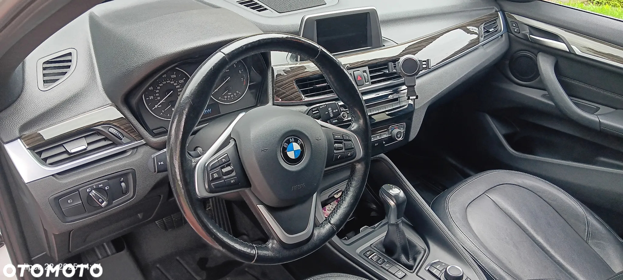 BMW X1 - 10