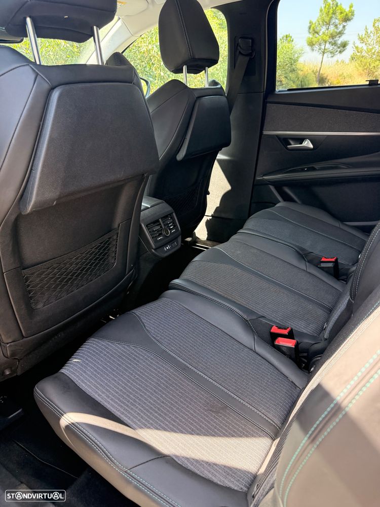 Peugeot 5008 PureTech 130 EAT8 Stop & Start Allure Pack - 12