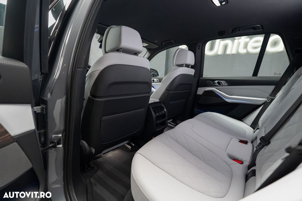 BMW X5 xDrive30d - 31