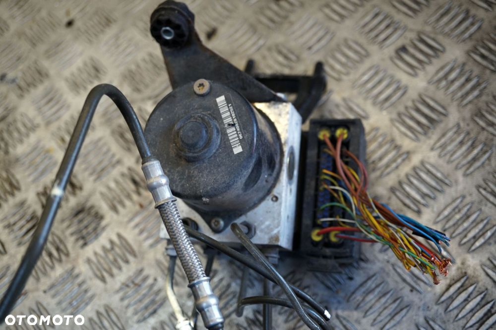 POMPA HAMULCOWA ABS 3 E46 LIFT 6759075 BMW 2002-2005 - 3