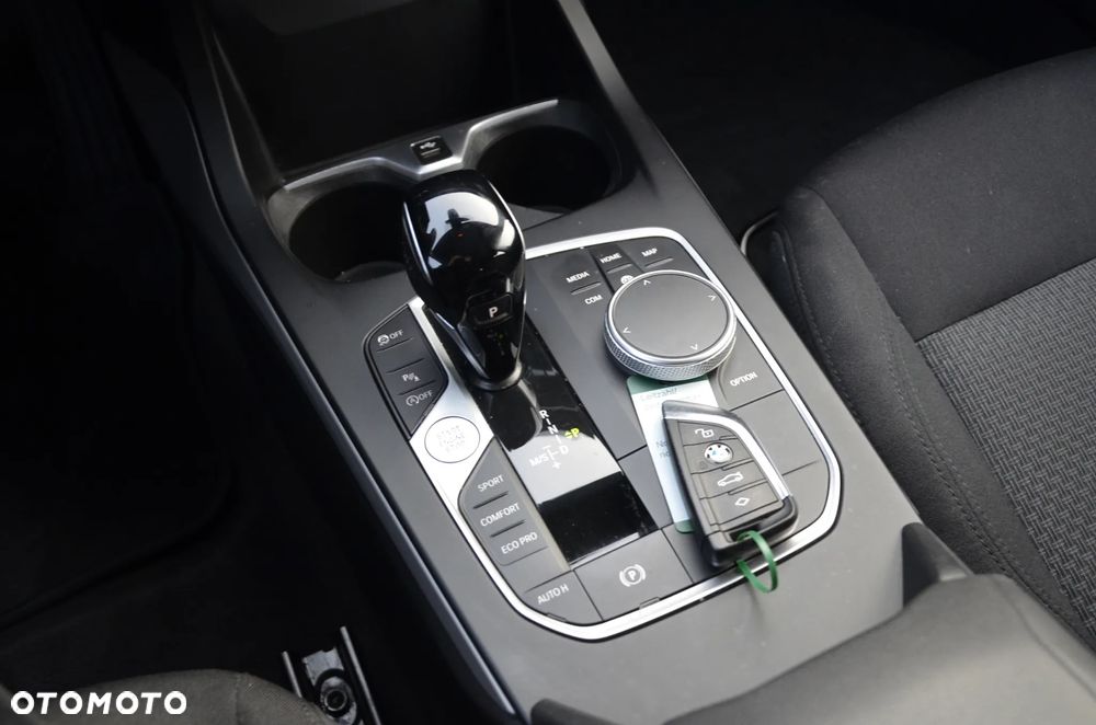 BMW Seria 1 120d Sport-Aut - 25