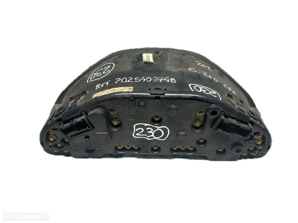 Quadrante Mercedes-Benz C-Class (W202) - 4