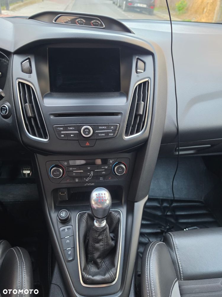 Ford Focus 2.0 TDCi ST - 20