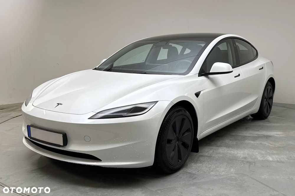 Tesla Model 3 Langstreckenbatterie Allradantrieb Dual Motor - 1