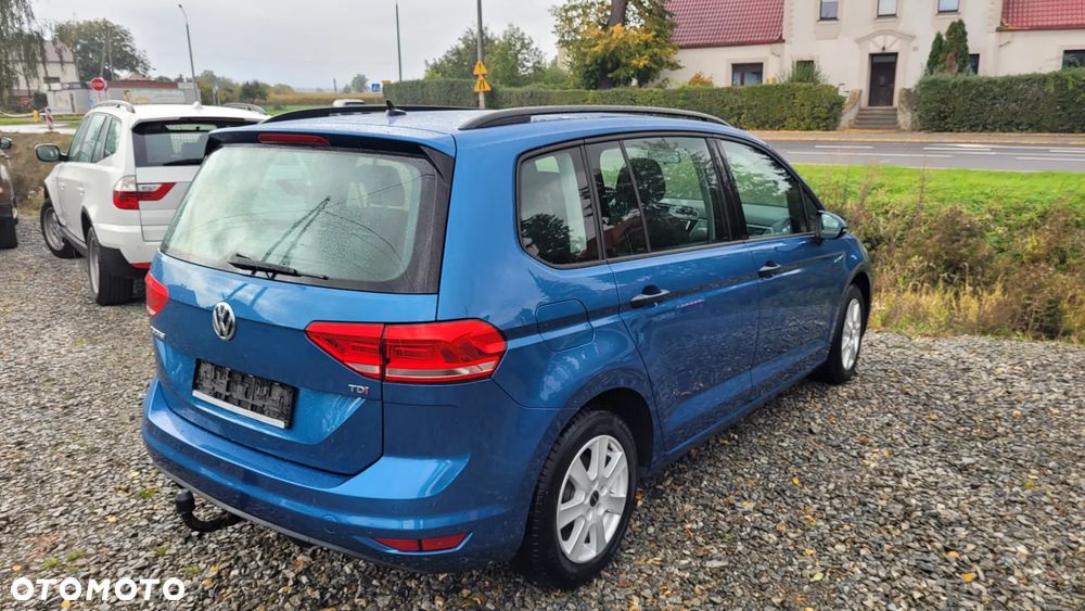 Volkswagen Touran 1.6 TDI SCR BlueMotion Technology Comfortline - 10