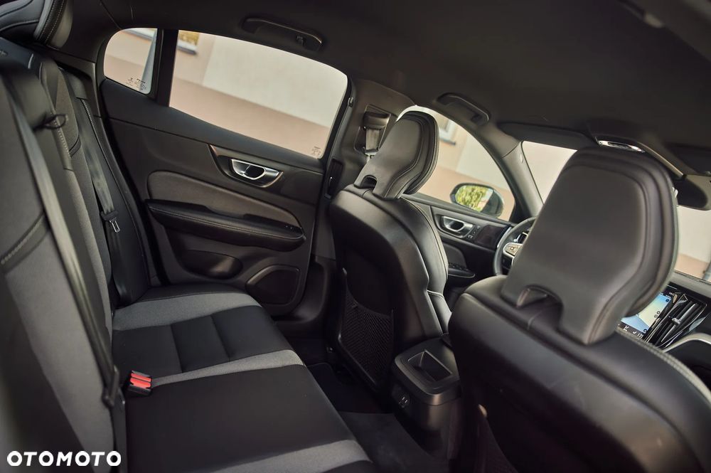 Volvo S60 T4 Geartronic RDesign - 8