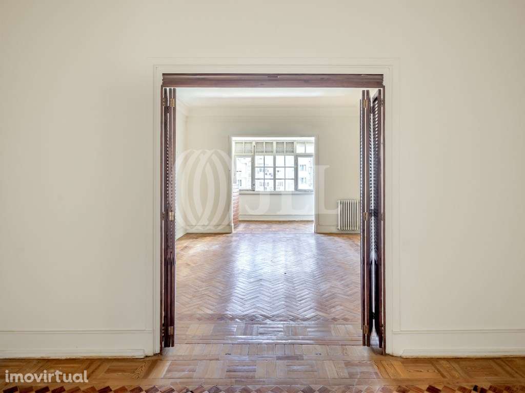 Apartamento T4+1 nas Avenidas Novas, em Lisboa - Grande imagem: 3/30