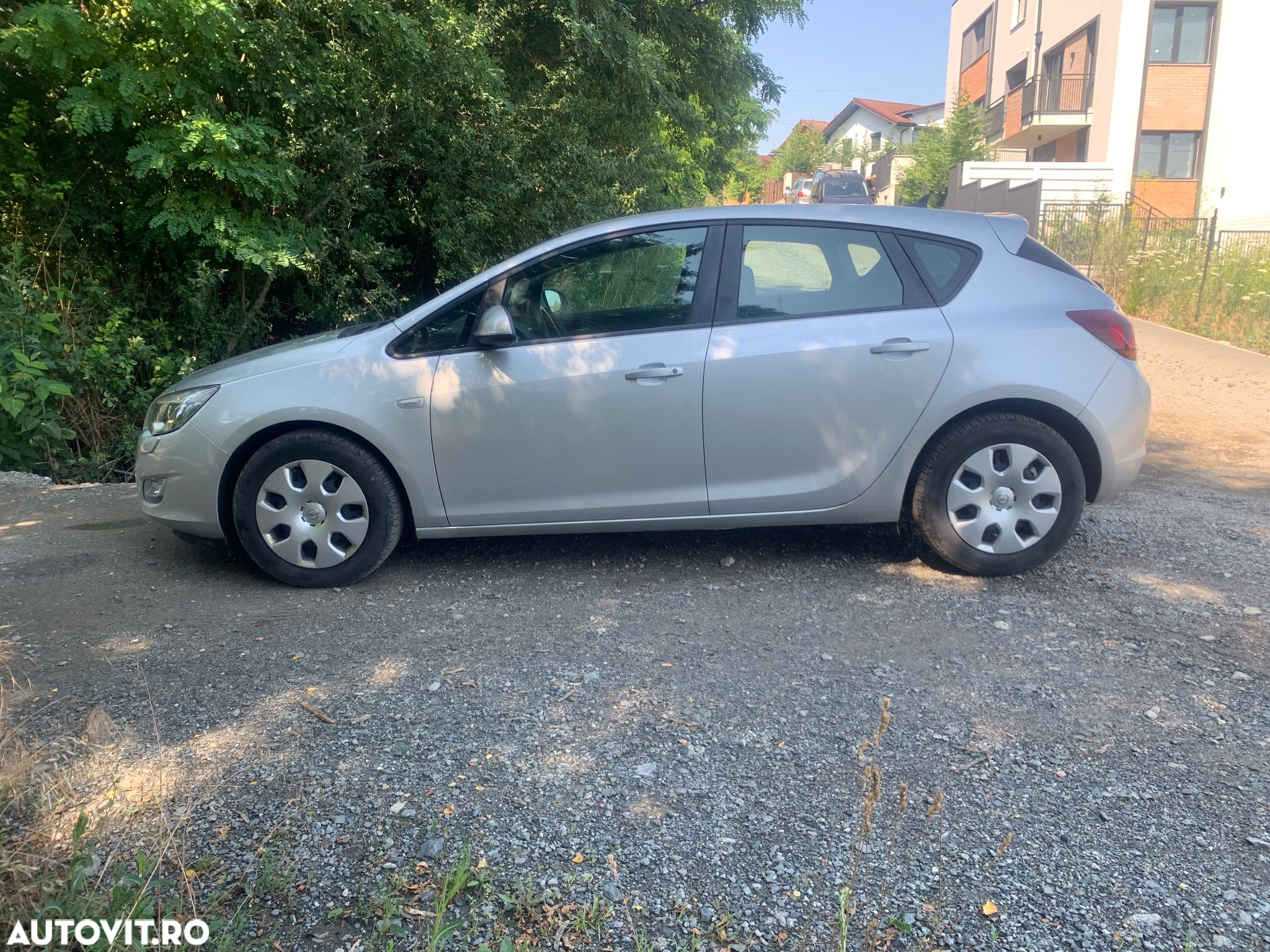 Opel Astra 1.6 Automatik Design Edition - 12