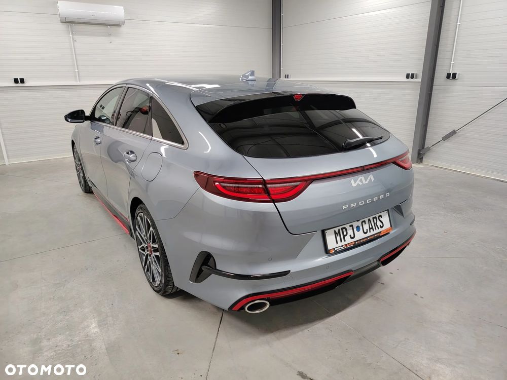 Kia ProCeed 1.6 T-GDI DCT7 OPF GT - 10