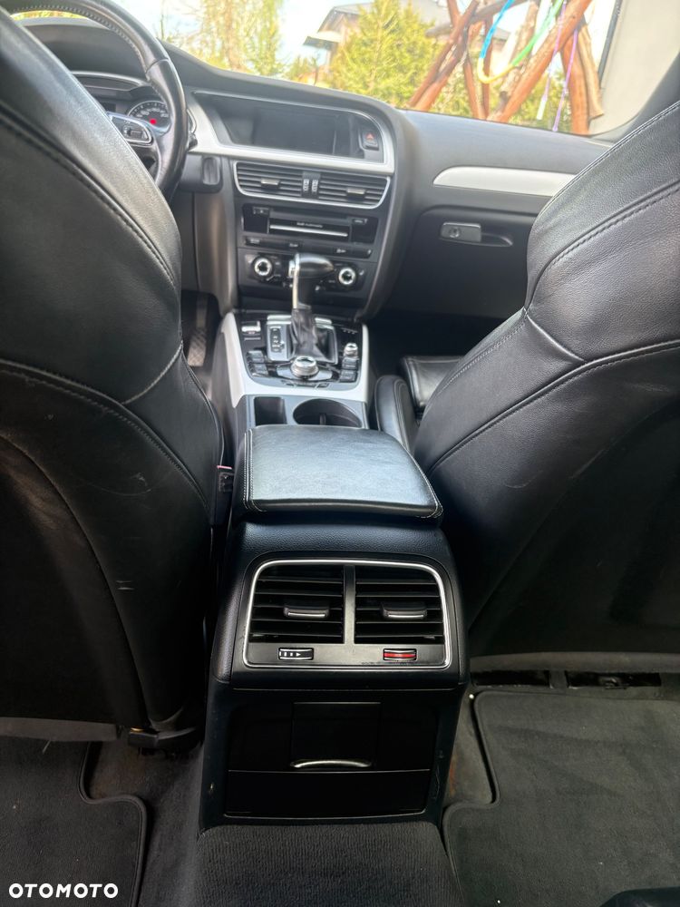Audi A4 Limousine 2.0 TDI DPF clean diesel multitronic S line Sportpaket - 30