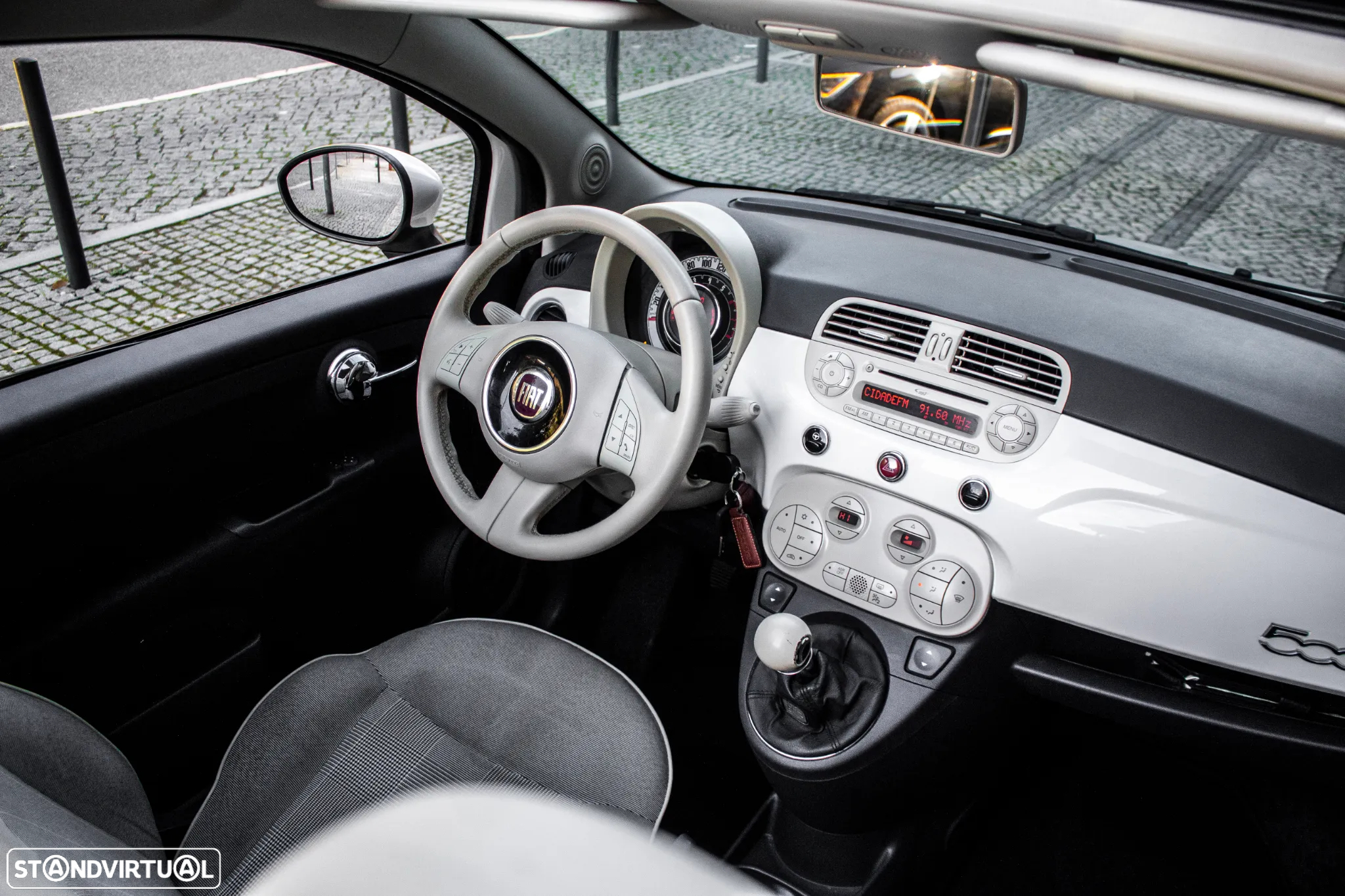 Fiat 500C 1.2 Lounge - 31