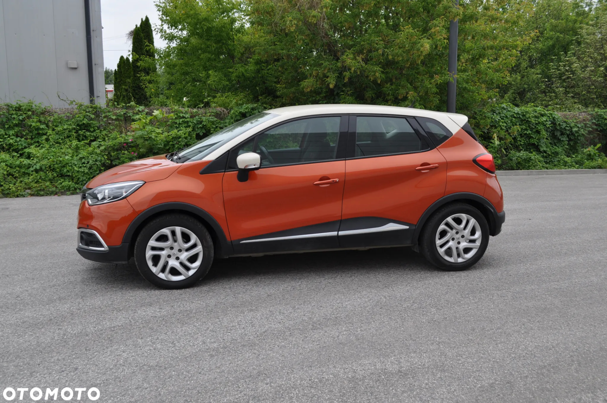 Renault Captur ENERGY TCe 120 EDC Luxe - 10