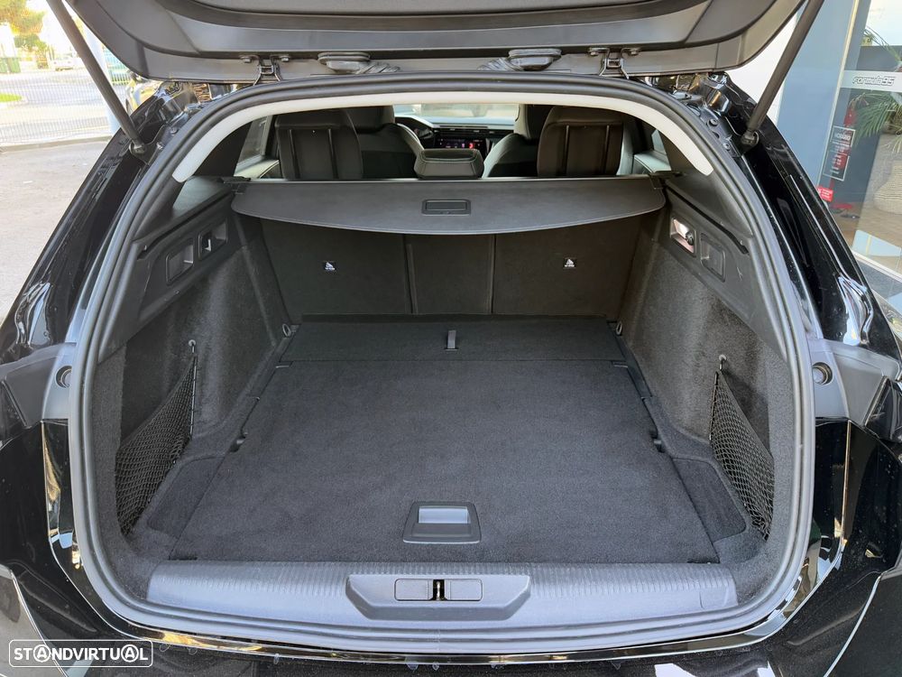 Peugeot 308 SW 1.2 PureTech Allure Pack - 19