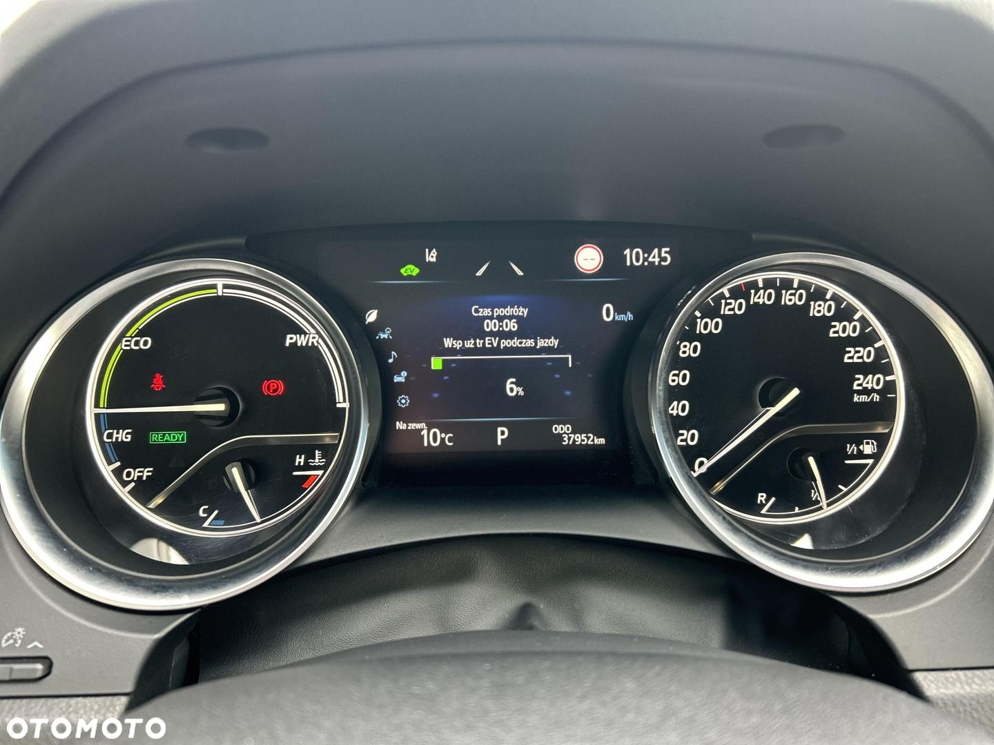 Toyota Camry - 14