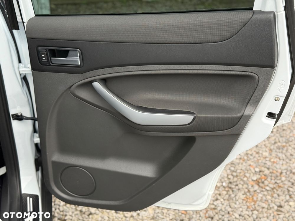 Ford Kuga 2.0 TDCi Trend - 29