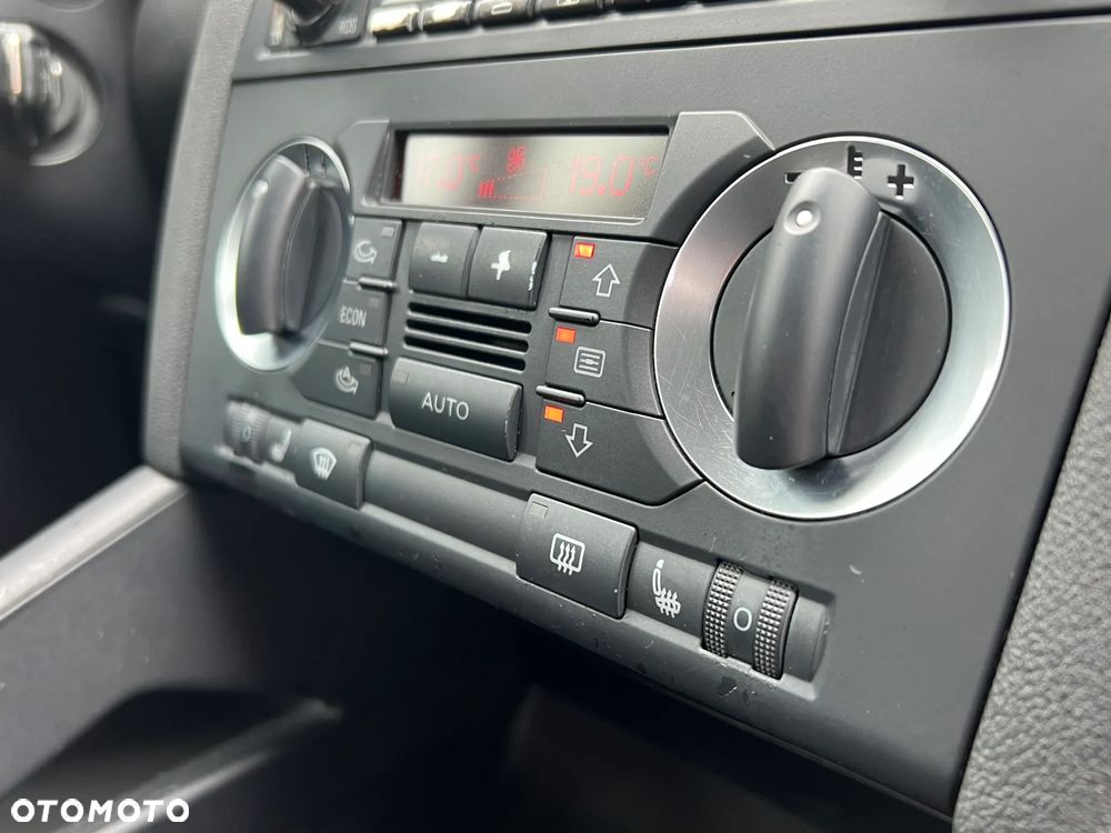 Audi A3 Sportback 1.6 FSI Ambition - 15