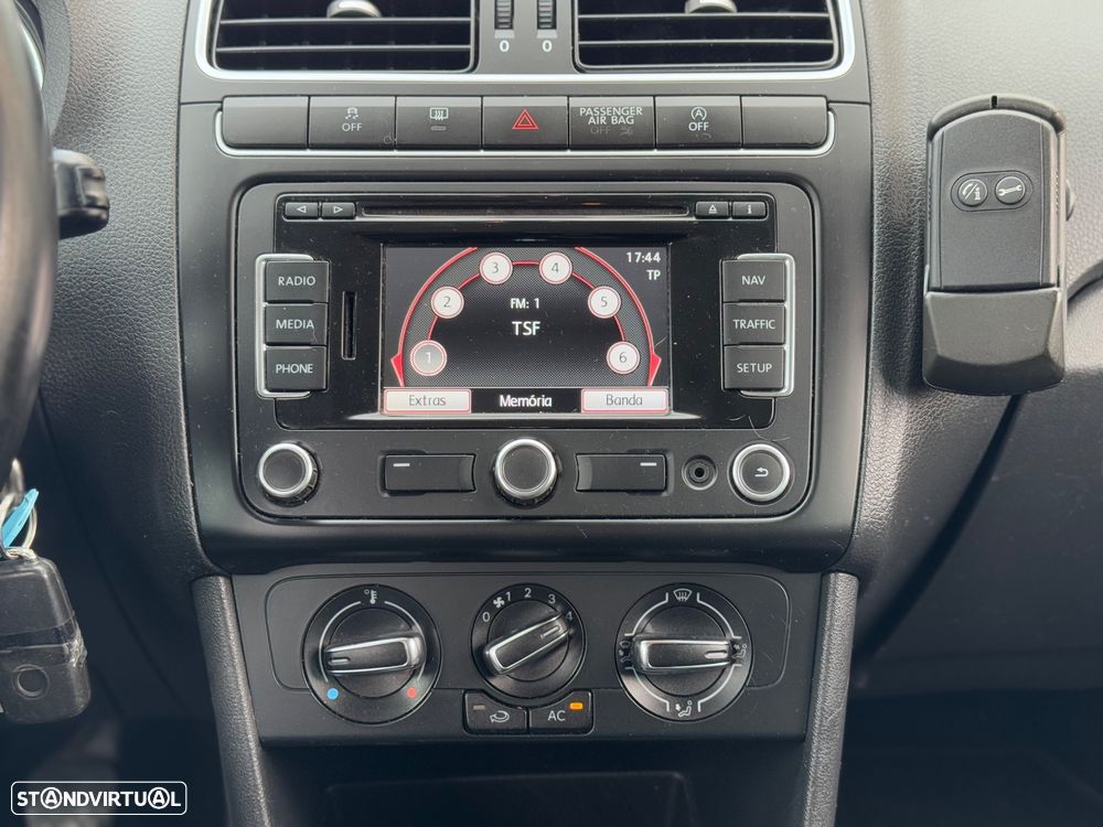 VW Polo 1.2 TDI Blue Motion - 12