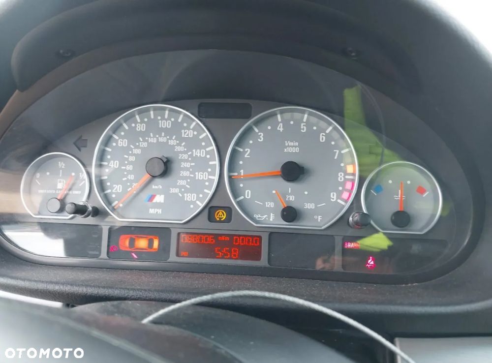 BMW M3 Standard - 10