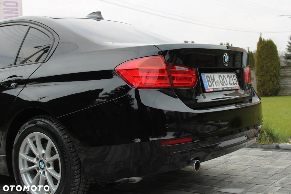 BMW Seria 3 - 22