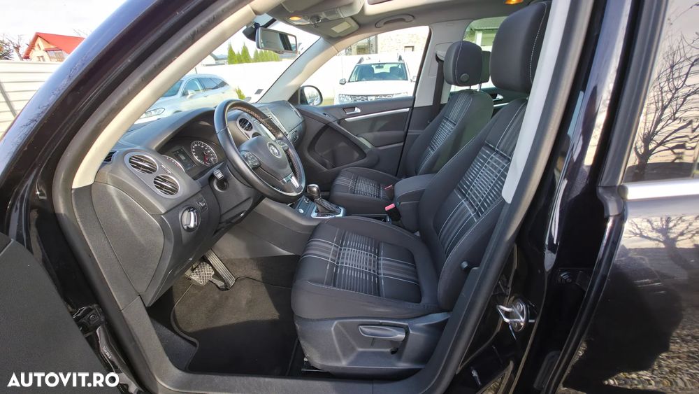 Volkswagen Tiguan 2.0 TDI SCR 4MOTION BlueMotion Technology DSG Lounge Track & Style - 15