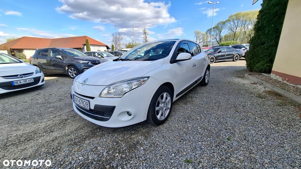 Renault Megane TCe 130 Night and Day - 17