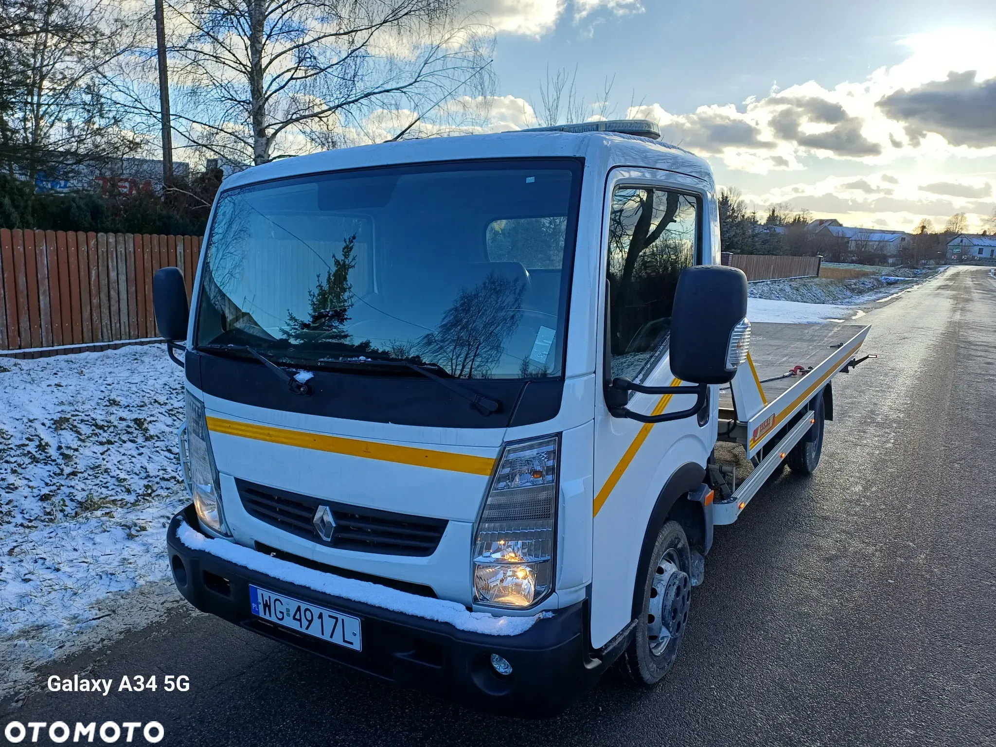 Renault Maxity - 2