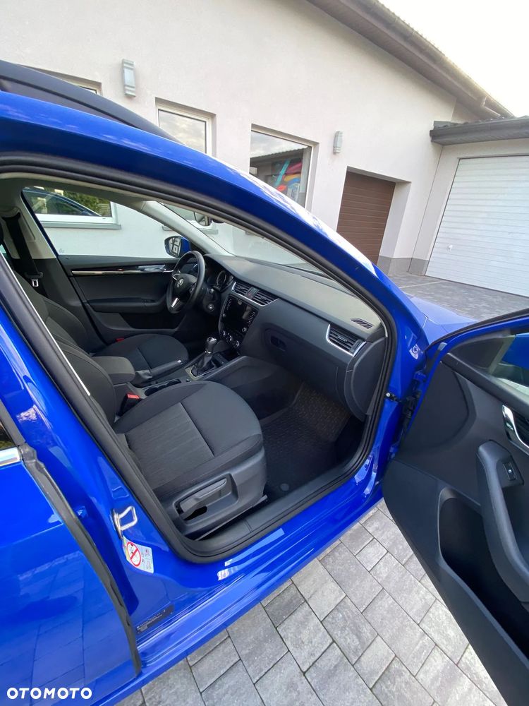 Skoda Octavia 2.0 TDI SCR Style DSG - 8