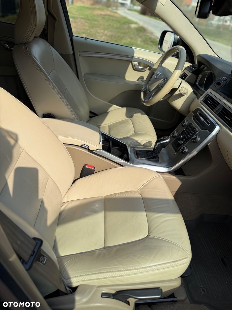 Volvo XC 70 D4 AWD Momentum - 15