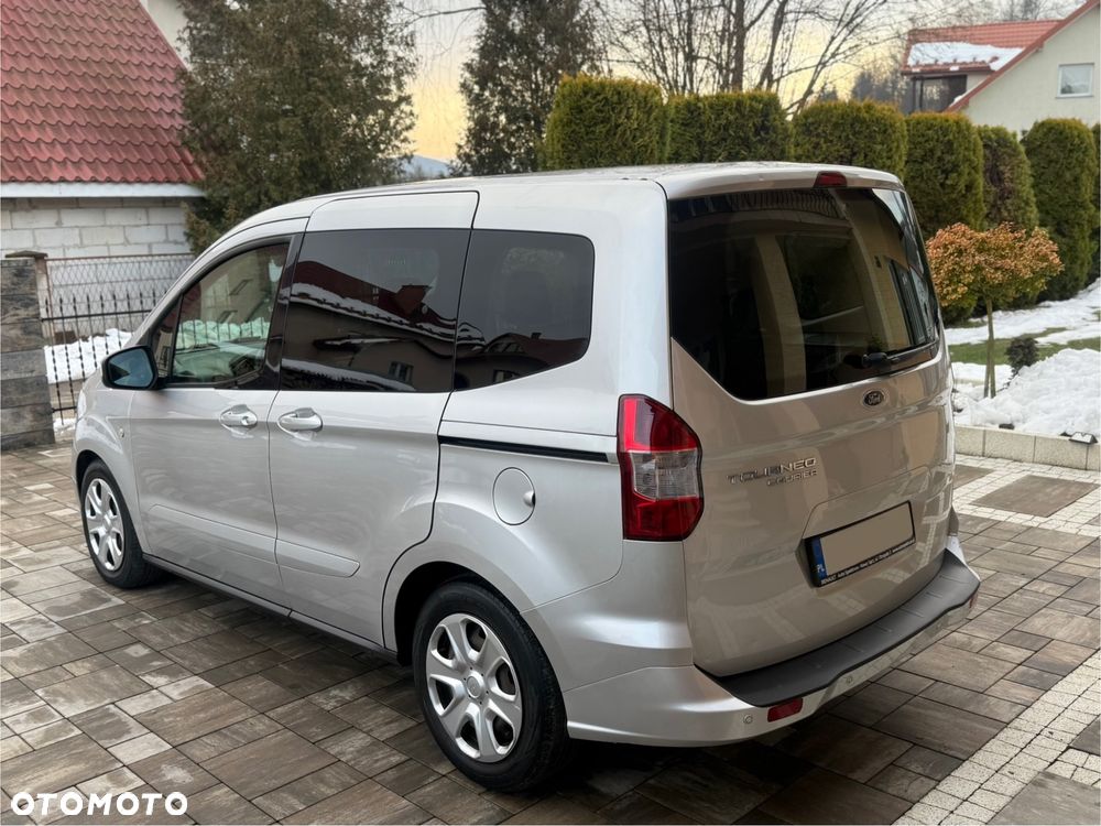 Ford Tourneo Courier 1.5 TDCi Titanium - 6
