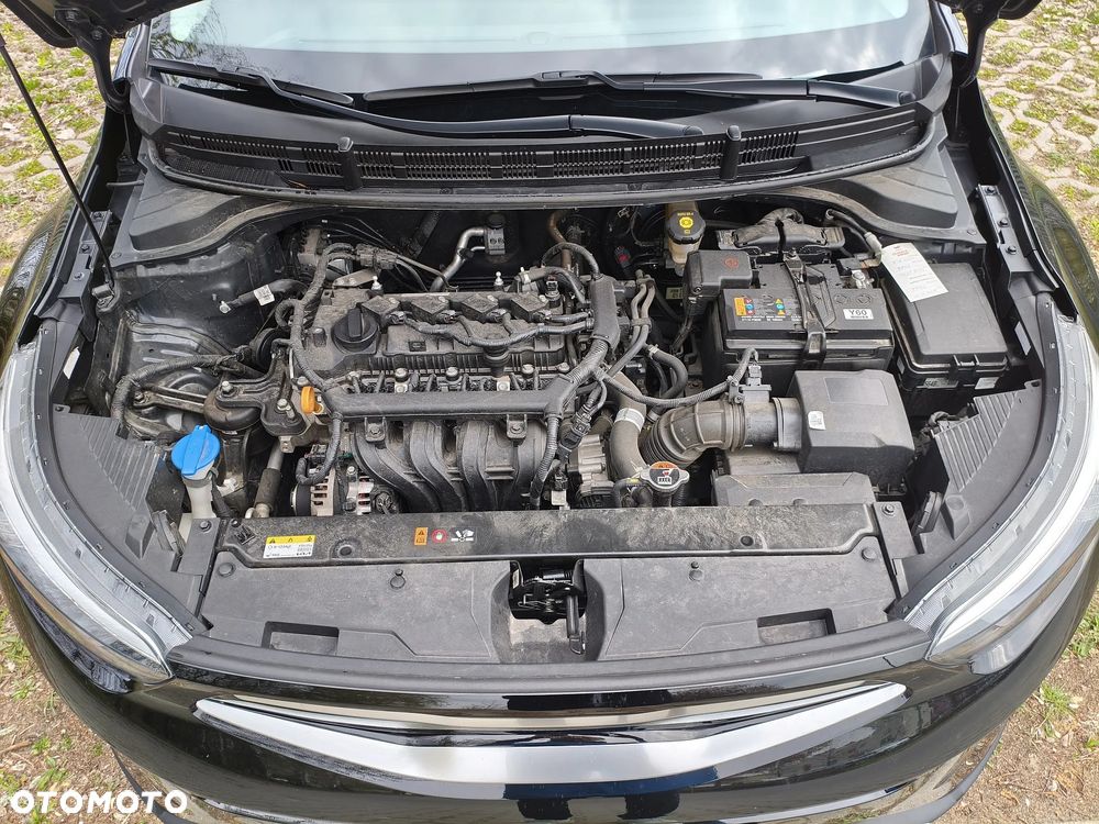 Kia Stonic 1.2 L - 12