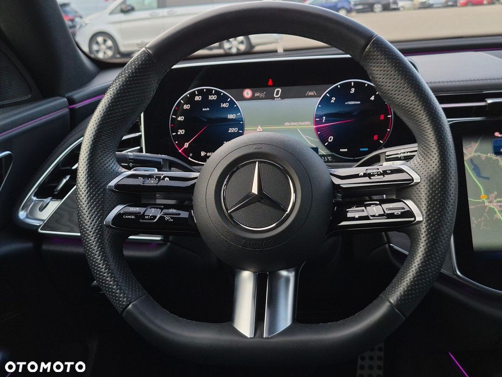 Mercedes-Benz Klasa E - 22