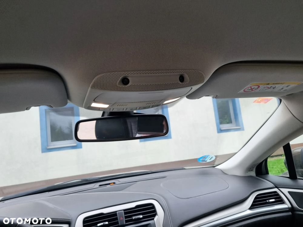 Ford Mondeo 2.0 CVT VIGNALE - 22