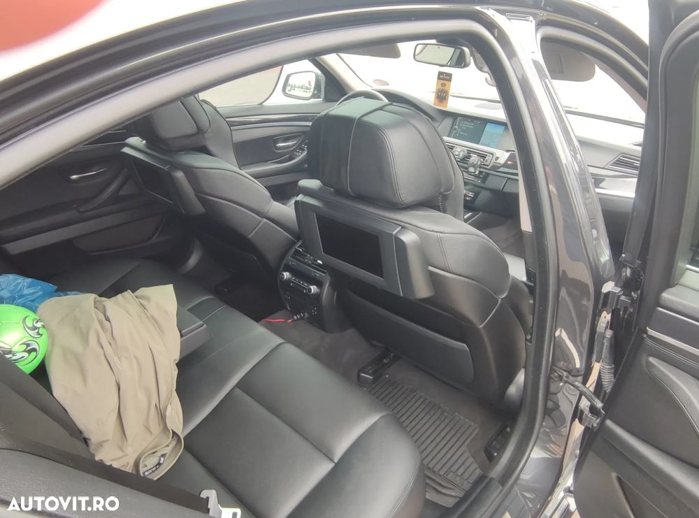 BMW Seria 5 525d xDrive - 5