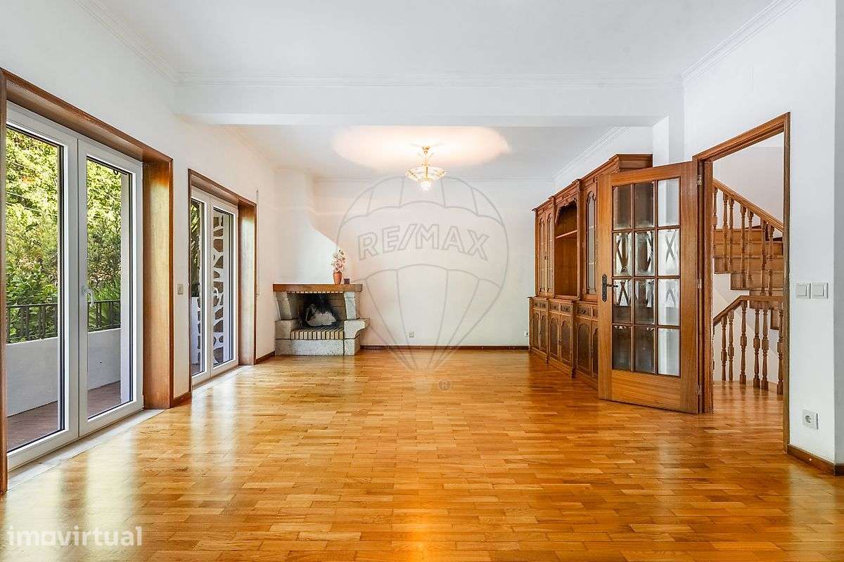 Moradia T5 no centro de Braga, em Maximinos! - Grande imagem: 2/42