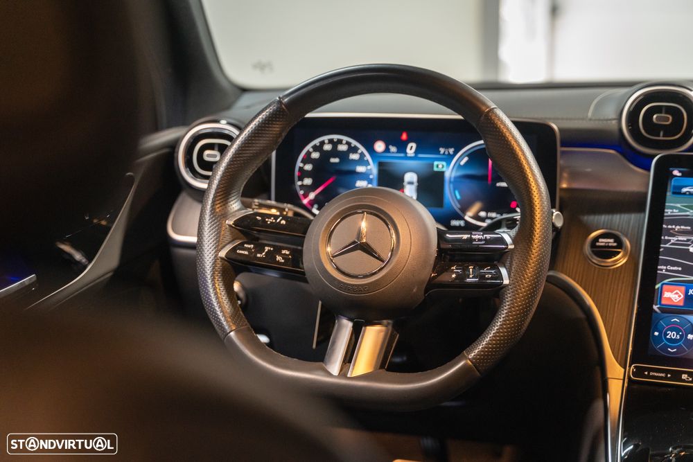 Mercedes-Benz GLC 300 e Coupe 4Matic - 19