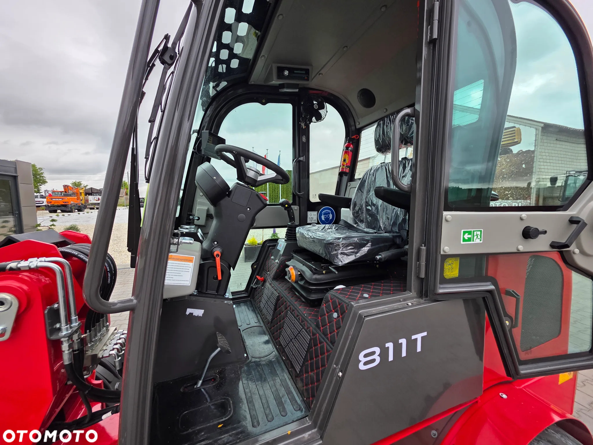 Inny NOWA ładowarka kołowa teleskopowa AUGER 811T - 24