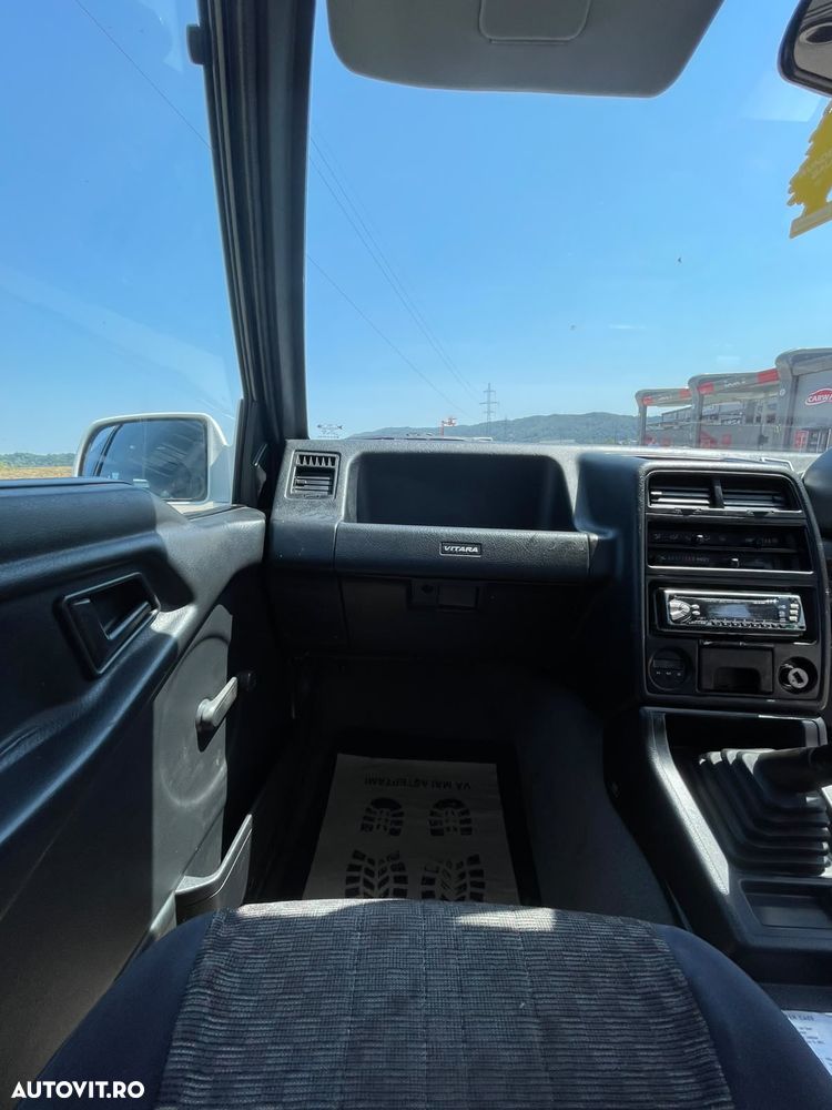 Suzuki Vitara - 31