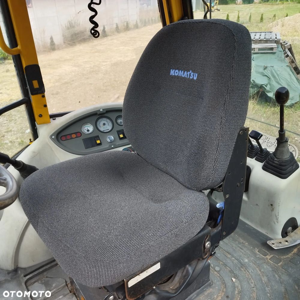 Komatsu WB97S - 7