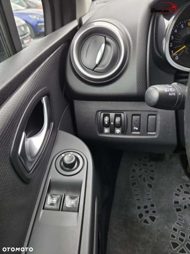 Renault Clio - 20