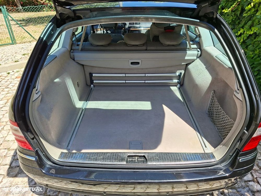 Mercedes-Benz E 320 CDi Avantgarde - 4