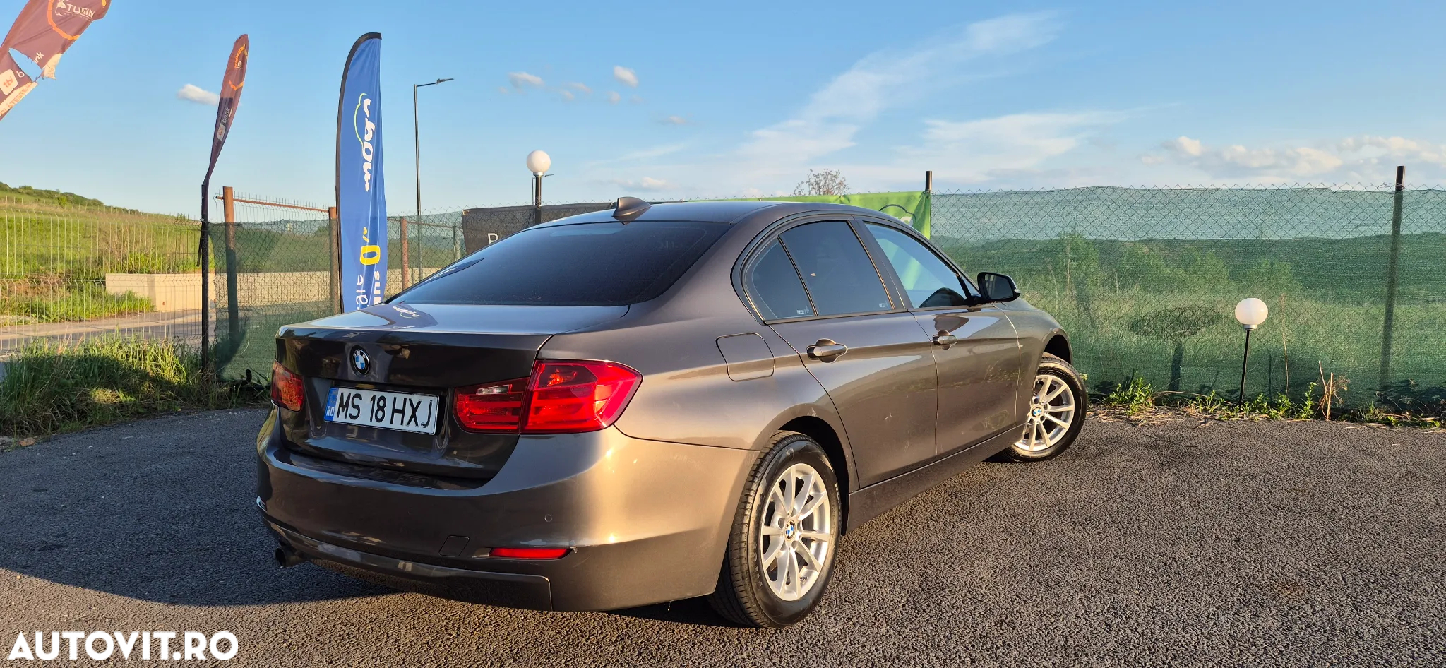 BMW Seria 3 - 17