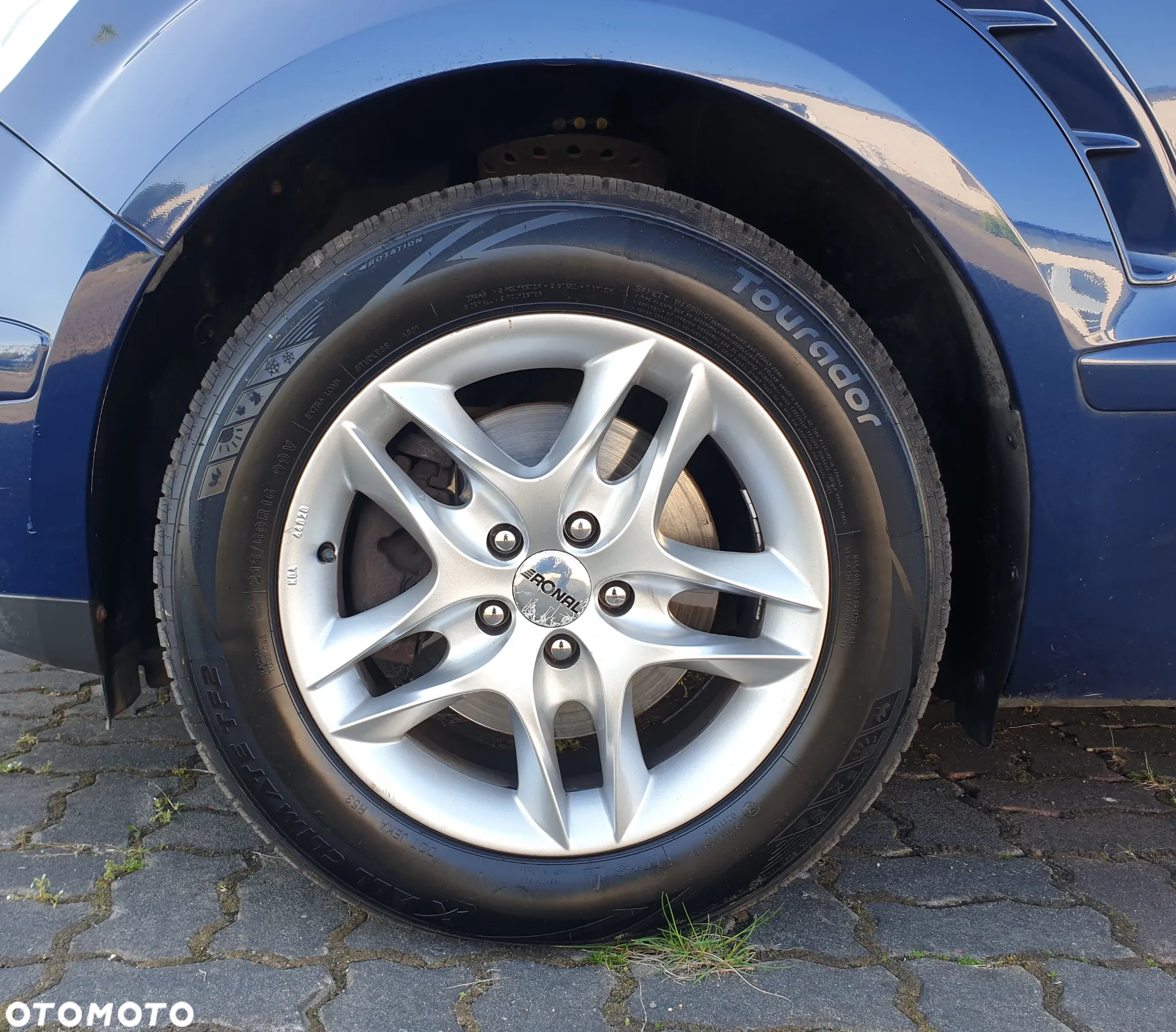 Ford S-Max - 28